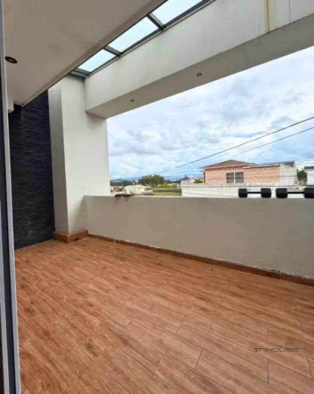 CASA EN VENTA EN SAN CRISTOBAL, SECTOR B1 — Casa en Venta en Zona 8 Mixco, Guatemala, Ciudad — foto 2 de 10