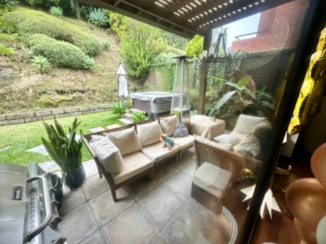 VENDO BELLA Y AMPLIA CASA DE LUJO EN RES. CONCEPCION KM 15 CAES — Casa en Venta en Santa Catarina Pinula, Carretera a El Salvador, Guatemala, Ciudad — foto 8 de 15