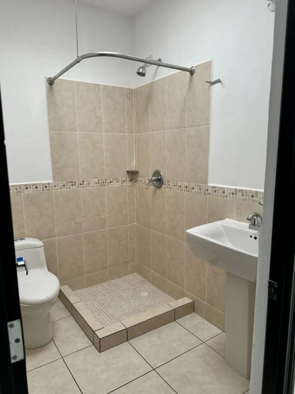¡ATENCIÓN INVERSIONISTAS! CASA EN VENTA VISTAS DE SAN ISIDRO II, Z.16 | CASA EN VENTA de 3 Niveles — Casa en Venta en Vistas de San Isidro, Zona 16, Guatemala, Ciudad — foto 17 de 17