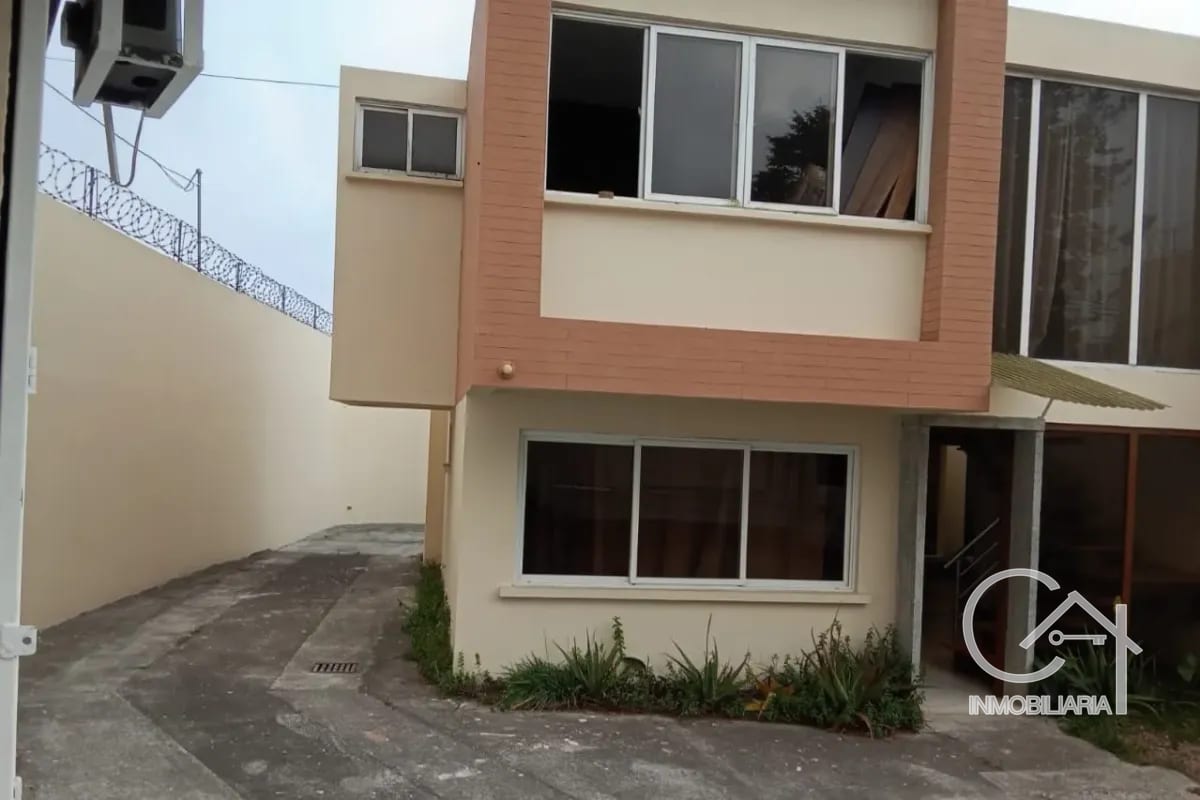Casa en Venta - Arrazola Panorama Km16 CAES — Casa en Venta en Arrazola Panorama, Carretera a El Salvador, Guatemala, Ciudad — foto 1 de 11