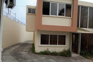 Casa en Venta - Arrazola Panorama Km16 CAES — Casa en Venta en Arrazola Panorama, Carretera a El Salvador, Guatemala, Ciudad — miniatura 1 de 11