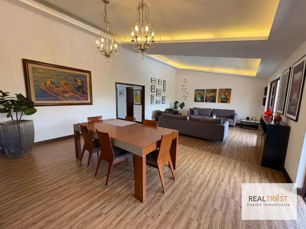 Casa en Venta Oakland zona 10 — Casa en Venta en *Otro / No especificar, Zona 10, Guatemala, Ciudad — foto 1 de 15