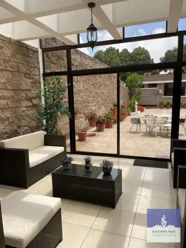 VENDO CASA CON APARTAMENTO EN COLINAS DE ANDALUCIA Km.16.5 — Casa en Venta en Carretera a El Salvador, Guatemala, Ciudad — foto 1 de 15