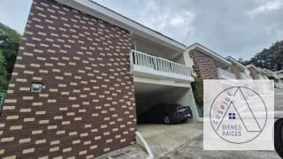 Carr. San José Pinula km 21 Paseo Santa Luz casa en Venta amplia. — Casa en Venta en San José Pinula, Carretera a El Salvador, Guatemala, Ciudad — miniatura 1 de 9