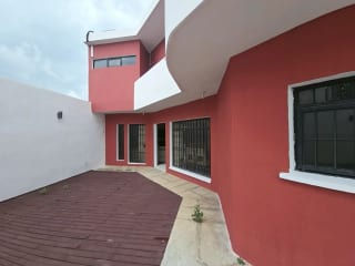Se vende casa, 4 habitaciones,  Boulevard Balcones, San Cristóbal – Mixco — Casa en Venta en Zona 8 Mixco, Guatemala, Ciudad — miniatura 2 de 12