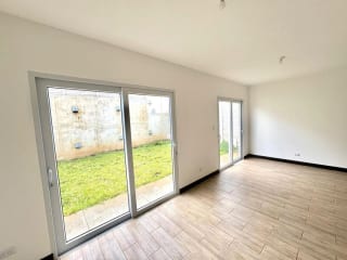 Casa en venta para estrenar en Bosques de Santa Elena — Casa en Venta en Carretera a El Salvador, Guatemala, Ciudad — miniatura 13 de 17