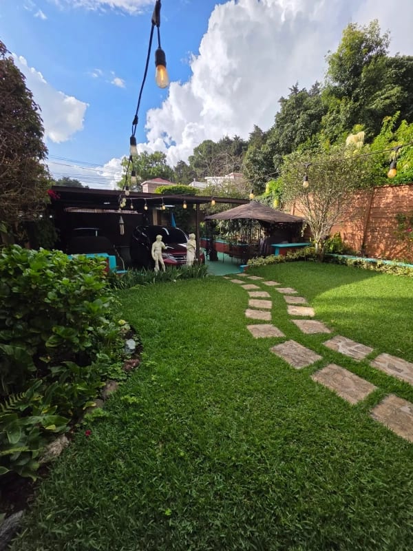 CASA EN VENTA SAN LUCAS SACATEPÉQUEZ — Casa en Venta en San Lucas Sacatepéquez, Sacatepéquez — foto 1 de 4