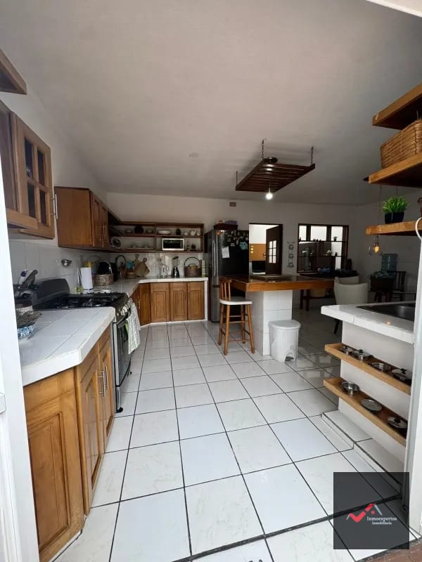 CASA EN VENTA SAN CRISTOBAL ZONA 8 DE MIXCO — Casa en Venta en Zona 8 Mixco, Guatemala, Ciudad — foto 4 de 13