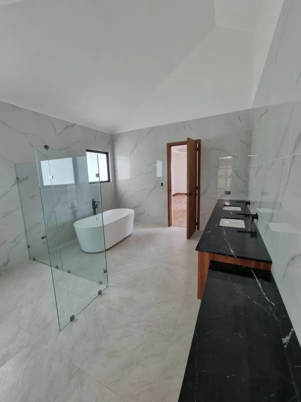 Hermosa Mansión Condominio SAUSALITO Km. 22.5 Carretera a El Salvador — Casa en Venta en Carretera a El Salvador, Guatemala, Ciudad — foto 12 de 17