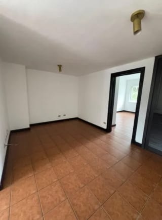 CASA EN RENTA KM.13 CAES — Casa en Alquiler en km 11-15, Carretera a El Salvador, Guatemala, Ciudad — miniatura 6 de 10