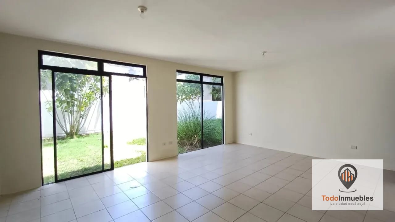 Casa en Venta en Bosque Escondido km 18.5 CES — Casa en Venta en Bosque Escondido, Carretera a El Salvador, Guatemala, Ciudad — foto 10 de 11