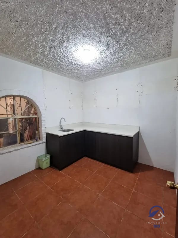 Casa en venta al final de la Avenida Petapa, zona 12 — Casa en Venta en Avenida Petapa, Zona 12, Guatemala, Ciudad — foto 12 de 16
