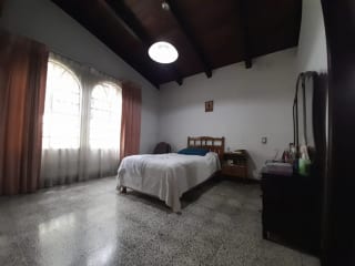 Vendo casa de 1 nivel en San Cristóbal!!!!! — Casa en Venta en Zona 8 Mixco, Guatemala, Ciudad — miniatura 3 de 16