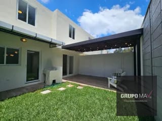 Casa Nueva dentro de Pinabetes Condominio Eucaliptos — Casa en Venta en San José Pinula, Guatemala, Ciudad — miniatura 2 de 9