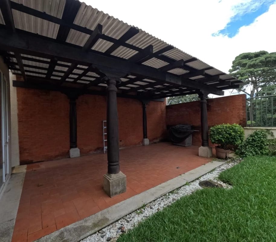 CASA EN VENTA CARRETERA AL SALVADOR PORTAL DEL BOSQUE ll — Casa en Venta en Portal del Bosque II, Carretera a El Salvador, Guatemala, Ciudad — foto 8 de 9