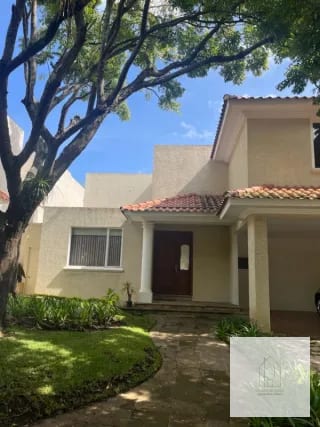 Linda Casa Portal del Bosque 1, CES en venta — Casa en Venta en Portal del Bosque, Carretera a El Salvador, Guatemala, Ciudad — miniatura 1 de 15