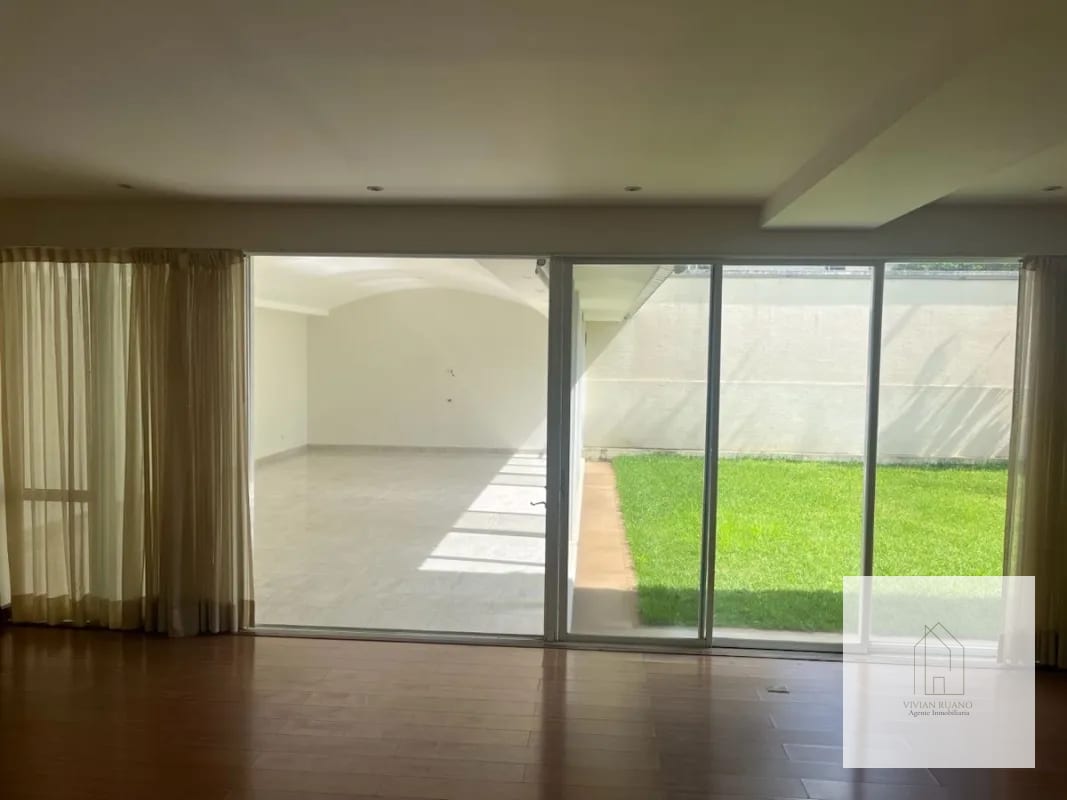 Linda Casa Portal del Bosque 1, CES en venta — Casa en Venta en Portal del Bosque, Carretera a El Salvador, Guatemala, Ciudad — foto 11 de 15