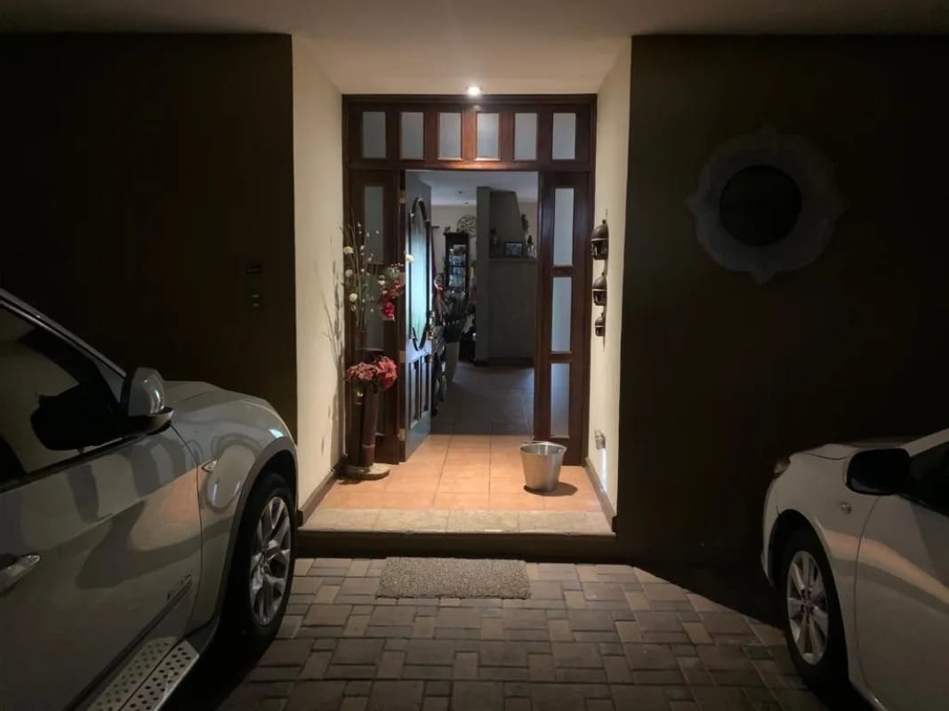 Casa en venta  San Antonio Santa Catarina Pinula KM 16.5 — Casa en Venta en Santa Catarina Pinula, Guatemala, Ciudad — foto 3 de 8