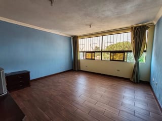Casa en VENTA CONDOMINIO PANORAMA ideal para fundación  u oficinas — Casa en Venta en Zona 8 Mixco, Guatemala, Ciudad — miniatura 4 de 16