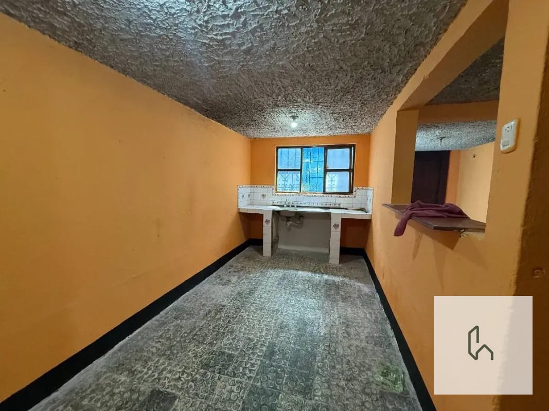 VENTA DE CASA EN Z.7. COLONIA CASTILLO LARA — Casa en Venta en Castillo Lara, Zona 7, Guatemala, Ciudad — foto 4 de 11