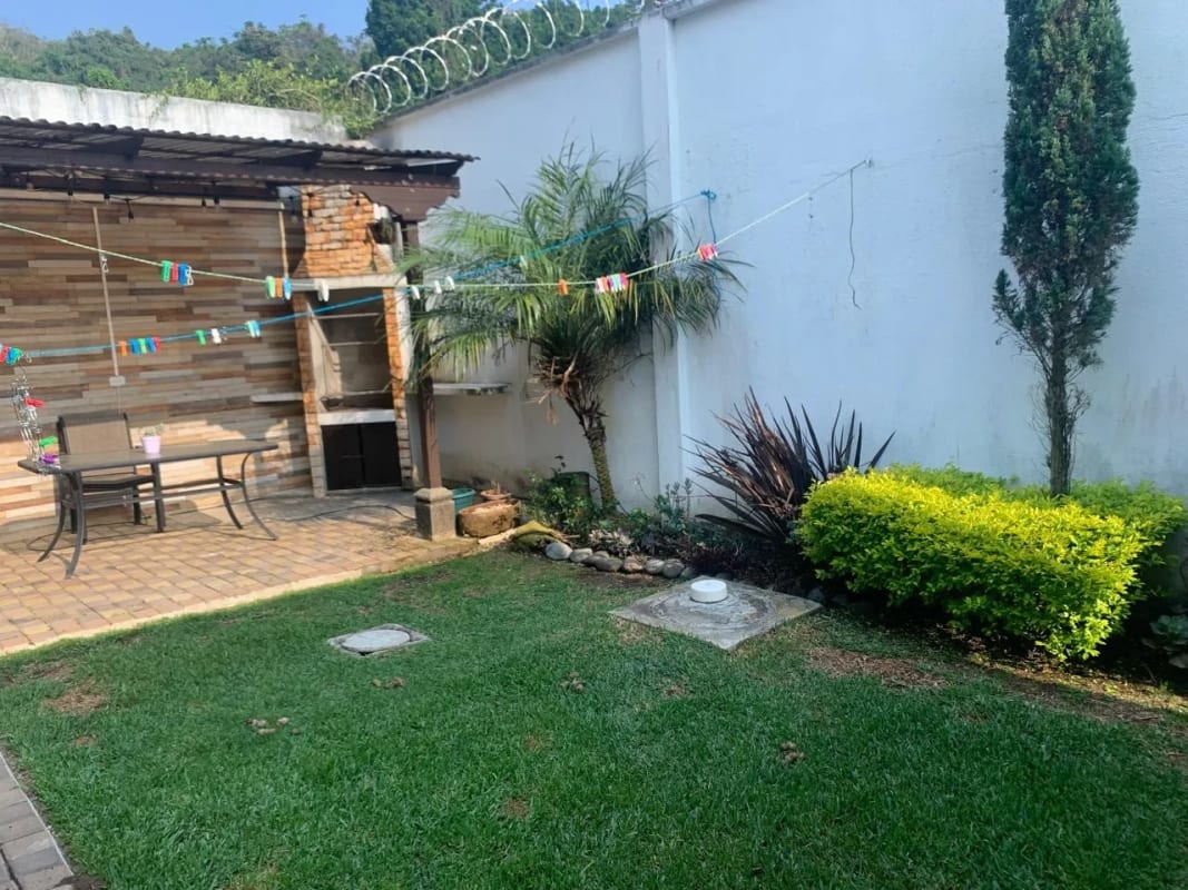 CASA VENTA MARIAS DEL SOL KM 20 a FRAIJANES — Casa en Venta en Marias del Sol, Carretera a El Salvador, Guatemala, Ciudad — foto 16 de 17