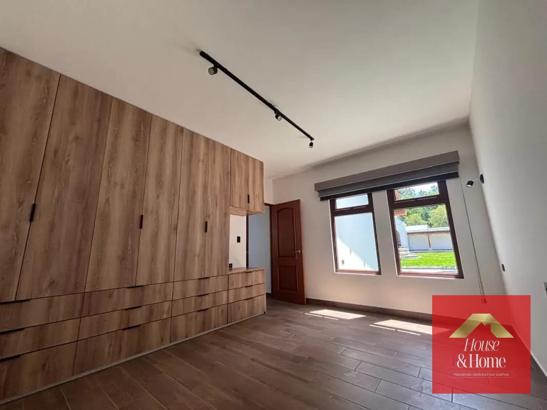 CASAS EN RENTA ANTIGUA GUATEMALA, SAN PEDRO EL ALTO — Casa en Alquiler en Antigua, Sacatepéquez — foto 9 de 10