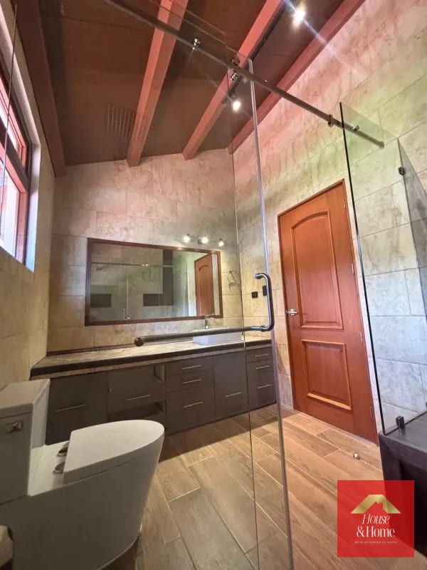 CASAS EN RENTA ANTIGUA GUATEMALA, SAN PEDRO EL ALTO — Casa en Alquiler en Antigua, Sacatepéquez — foto 3 de 10