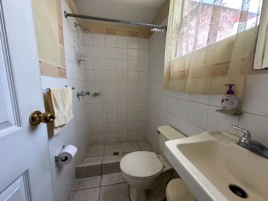 Casa en Venta Km. 10.5 Ruta al Atlántico Condominio Casa Grande — Casa en Venta en Carretera al Atlántico, Guatemala, Ciudad — foto 4 de 9