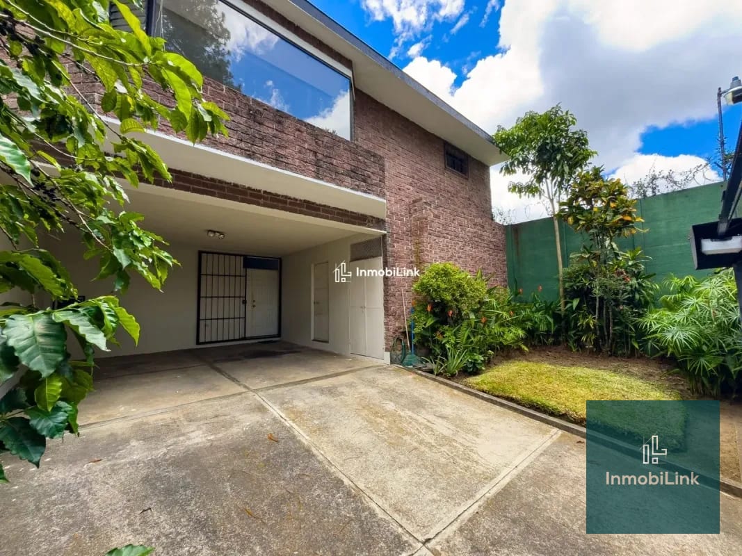 Kanajuyu — Casa en Venta en Kanajuyú, Zona 16, Guatemala, Ciudad — foto 1 de 12