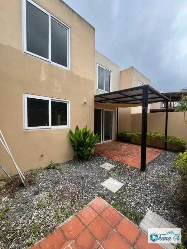 CASA EN RENTA KM21.5 CAES — Casa en Alquiler en Cumbres de La Arboleda, Carretera a El Salvador, Guatemala, Ciudad — foto 4 de 11