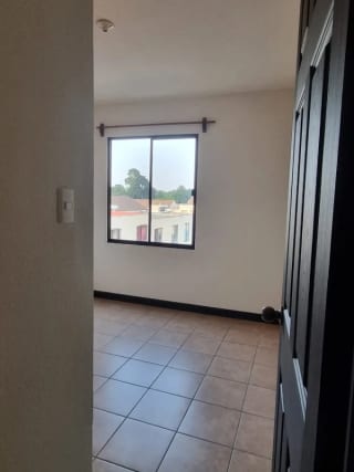 Vendo casa en Villas de Montecristo 1 San Jose Pinula — Casa en Venta en San José Pinula, Guatemala, Ciudad — miniatura 6 de 15