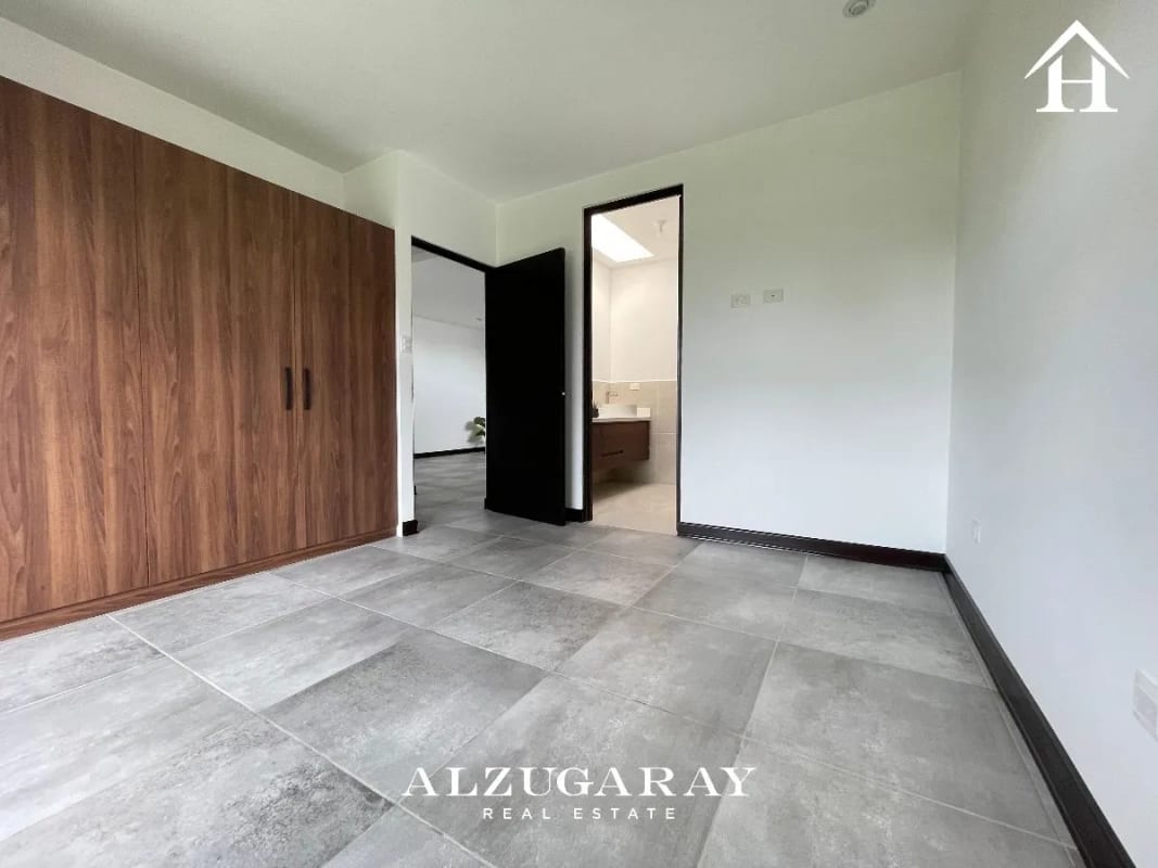 CASA MINIMALISTA P/ ESTRENAR 3 HAB. / COND. KM. 25 CAES — Casa en Venta en Carretera a El Salvador, Guatemala, Ciudad — foto 4 de 13