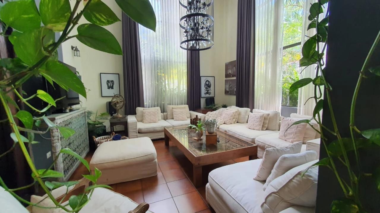 Casa en venta o renta km 13 carretera a El Salvador — Casa en Venta en km 11-15, Carretera a El Salvador, Guatemala, Ciudad — foto 1 de 17