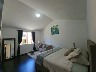 Venta de Casa con Jardín Amplio, Villas del Pinar San Cristóbal , Q1,775,000 — Casa en Venta en Pinares de San Cristobal, Zona 8 Mixco, Guatemala, Ciudad — miniatura 10 de 14