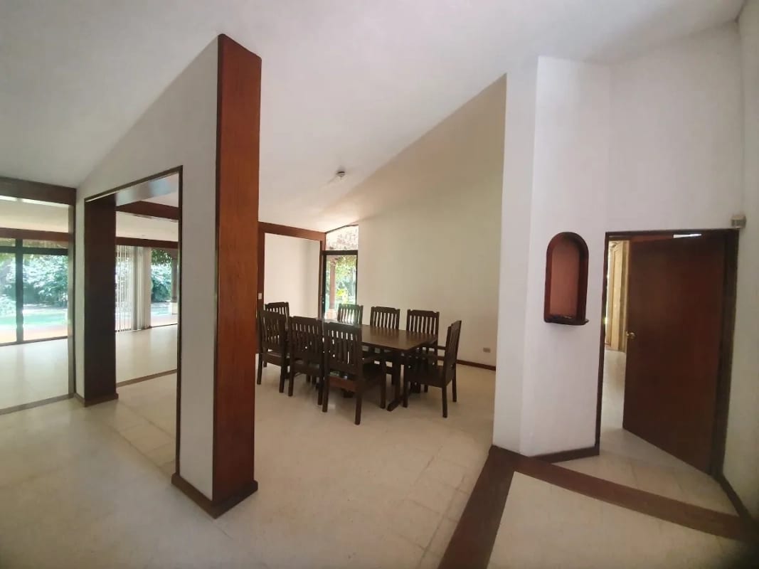 ALQUILER DE PRECIOSA CASA EN KM. 25 CARRETERA SALVADOR — Casa en Venta en Carretera a El Salvador, Guatemala, Ciudad — foto 1 de 17
