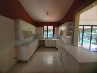 ALQUILER DE PRECIOSA CASA EN KM. 25 CARRETERA SALVADOR — Casa en Venta en Carretera a El Salvador, Guatemala, Ciudad — miniatura 14 de 17