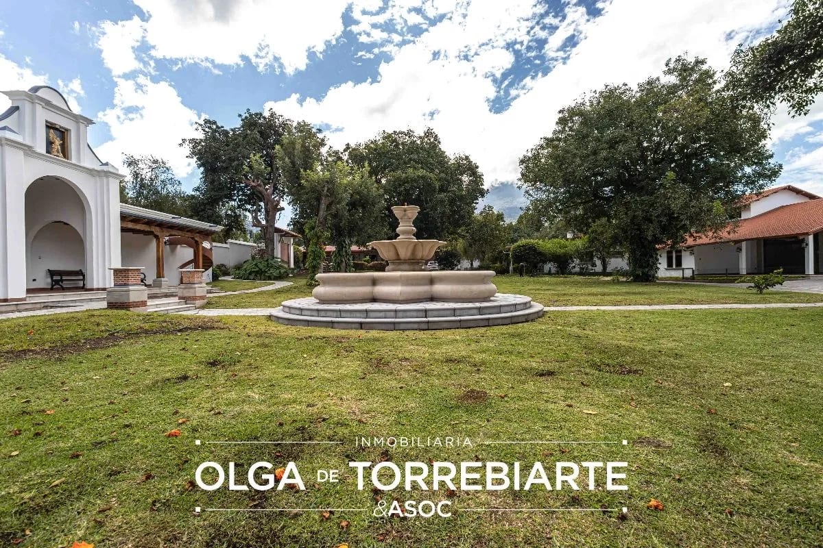 Casa en Complejo Villas de Duero, San Pedro El Alto, Antigua Guatemala — Casa en Alquiler en Antigua, Sacatepéquez — foto 2 de 10