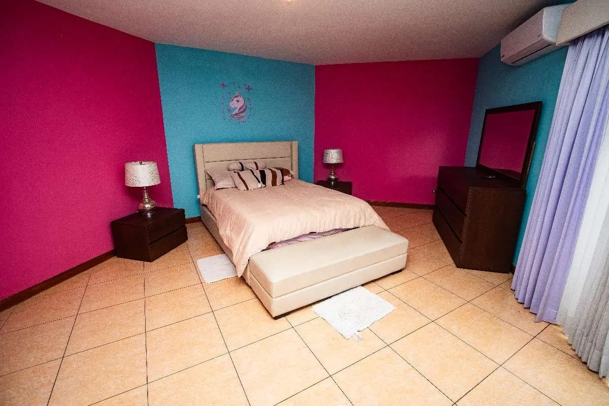 Se vende casa, 4 habitaciones, Boulevard Balcones, San Cristóbal – Mixco — Casa en Venta en Zona 8 Mixco, Guatemala, Ciudad — foto 4 de 12