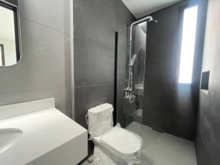 CASA NUEVA RENTA, KM 9 CAES FRENTE A HOTEL HILTON SUBIENDO CAES, 317 MTS 2, 4 DORMITORIOS, DESNIVELES $2,800 — Casa en Alquiler en Carretera a El Salvador, Guatemala, Ciudad — miniatura 4 de 10