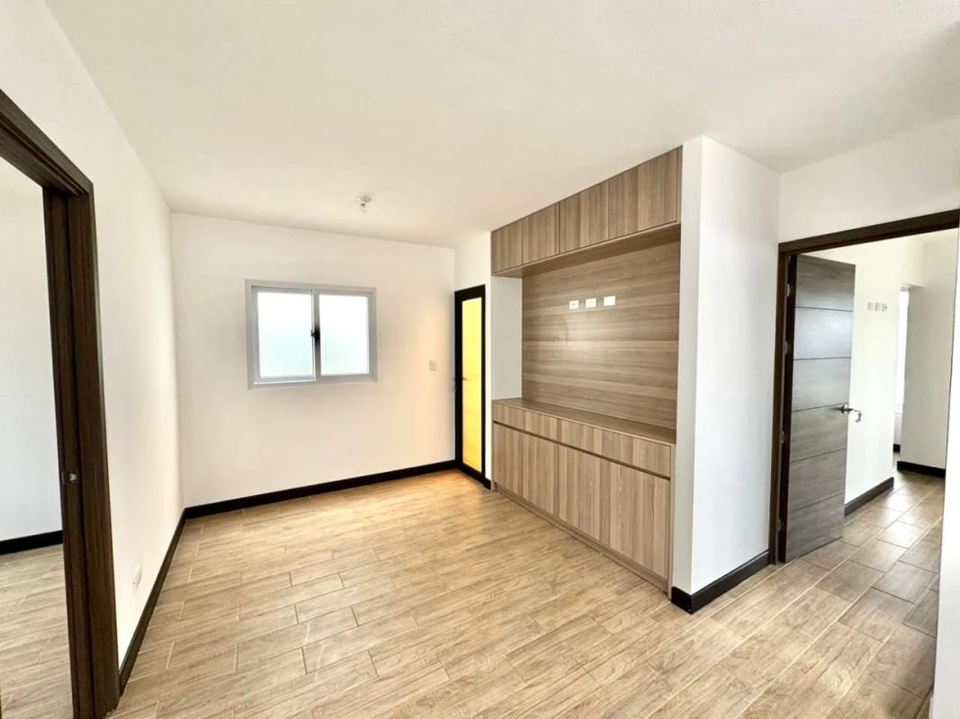 Casa en venta carretera el salvador km 25/D — Casa en Venta en Carretera a El Salvador, Guatemala, Ciudad — foto 2 de 10