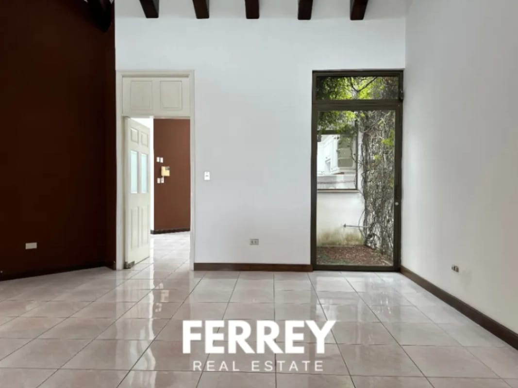 Casa con jardín en condominio Terravista ! — Casa en Venta en Terravista, Carretera a El Salvador, Guatemala, Ciudad — foto 3 de 17