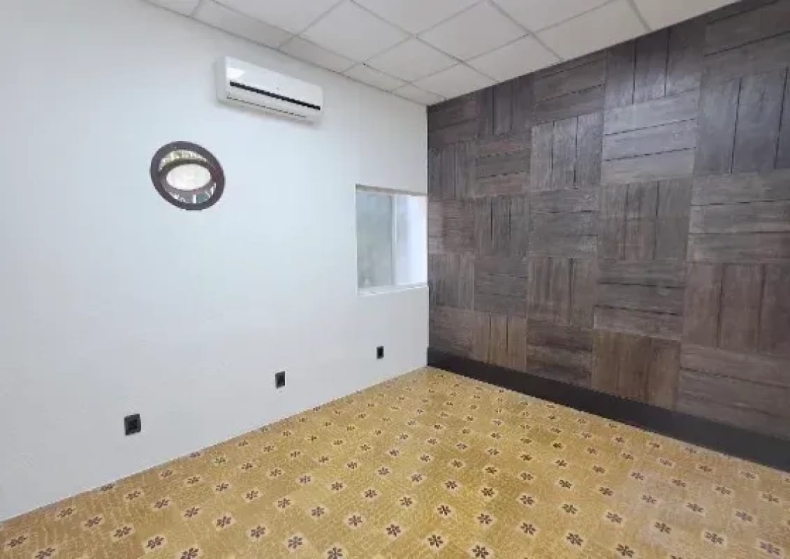 Casa en Alquiler para Oficina Zona 10 Cerca Diagonal — Casa en Alquiler en Zona 10, Guatemala, Ciudad — foto 6 de 13