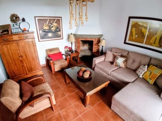 CASA EN RENTA EN HACIENDA DEL COMENDADOR — Casa en Venta en San Miguel Dueñas, Sacatepéquez — miniatura 2 de 5