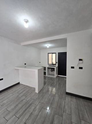 Casa en El Tejar, Chimaltenango — Casa en Venta en El Tejar, Chimaltenango — miniatura 2 de 7