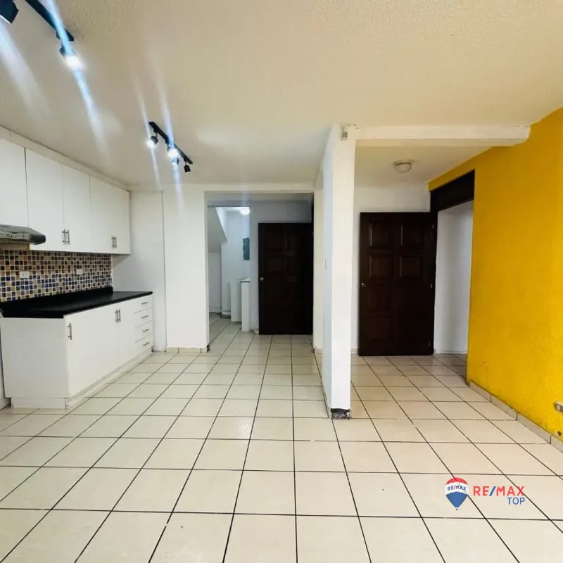 ZONA 9, CASA IDEAL PARA COMERCIO — Casa en Venta en Zona 9, Guatemala, Ciudad — foto 5 de 13