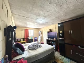 Casa en venta en zona 4 Mixco Monte Real con locales comerciales — Casa en Venta en Zona 4 Mixco, Guatemala, Ciudad — miniatura 14 de 16