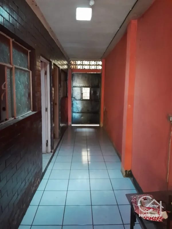 Casa en Venta - Colonia Roosevelth zona 11 — Casa en Venta en Zona 11, Guatemala, Ciudad — foto 4 de 7