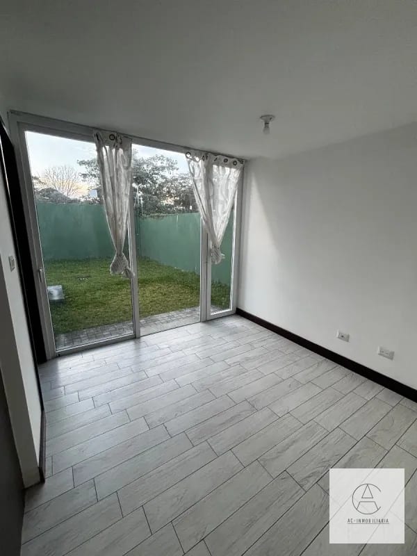 Casa en venta 4 dormitorios, Campos de San Isidro — Casa en Venta en Campos de San Isidro II, Zona 16, Guatemala, Ciudad — foto 15 de 17