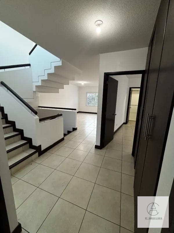 Casa en venta 4 dormitorios, Campos de San Isidro — Casa en Venta en Campos de San Isidro II, Zona 16, Guatemala, Ciudad — foto 6 de 17