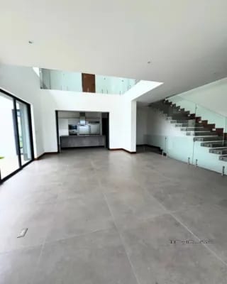 CASA EN VENTA EN ZONA 16, EL PULTE ECUESTRE — Casa en Venta en Zona 16, Guatemala, Ciudad — miniatura 4 de 11